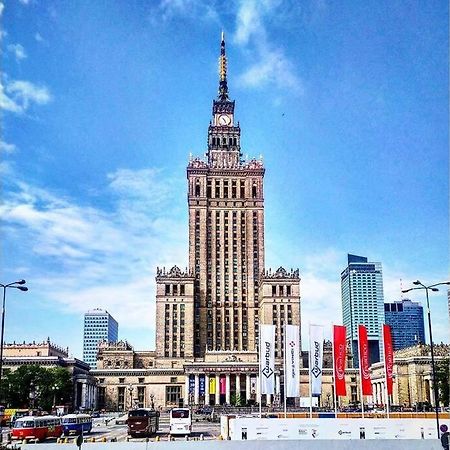 W Samym Centrum Na Grzybowskiej Varsó Kültér fotó